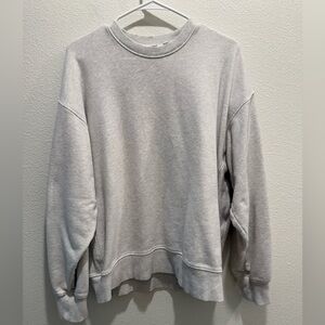 TNA Aritizia crew neck boyfriend sweatshirt